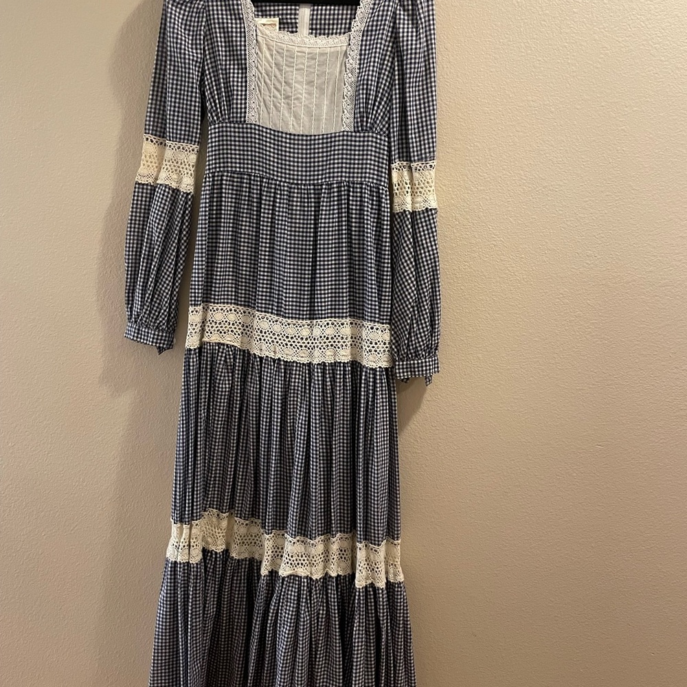 True Vintage Gunne Sax Jessica McClintock Blue and White Gingham Maxi Dress Lace